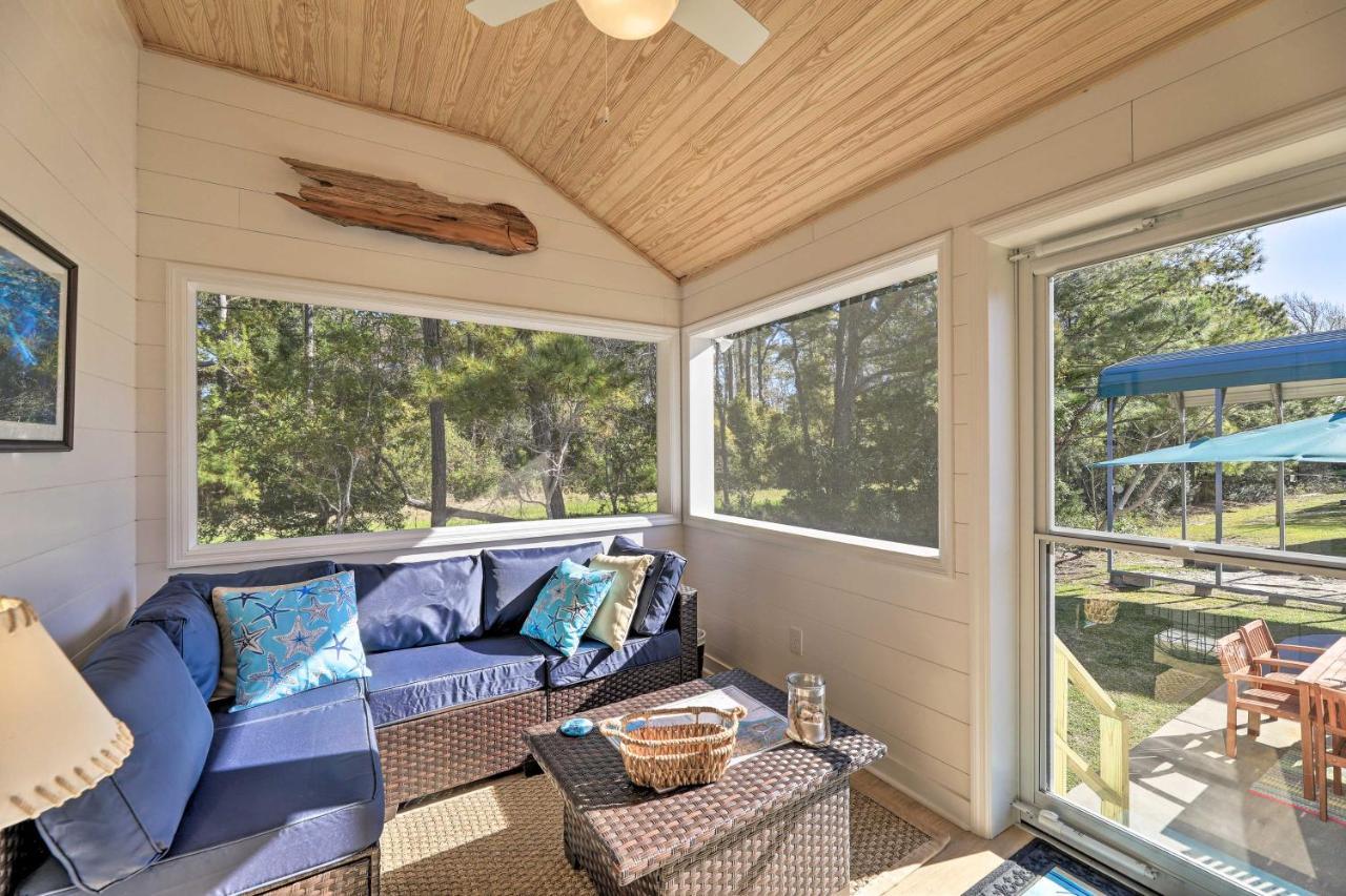 Beaufort Pad With Patio 3 Blocks To Waterfront! Экстерьер фото